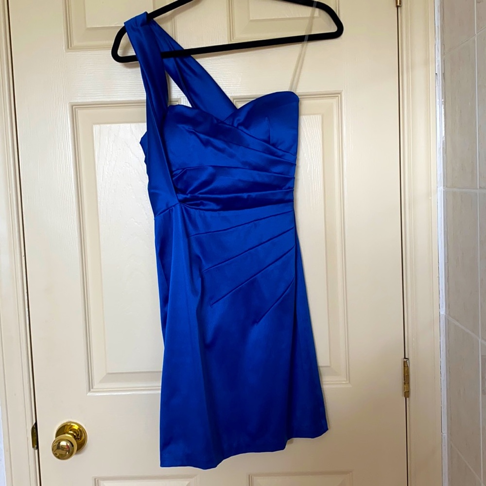 Blue dress